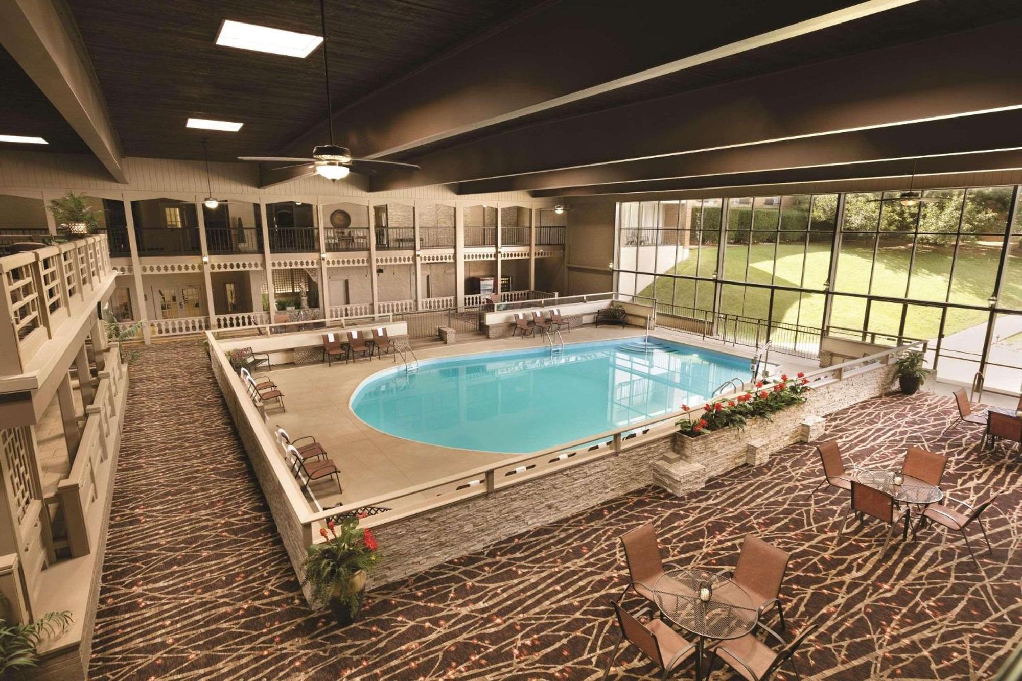 Radisson Hotel Louisville North Jeffersonville Zewnętrze zdjęcie